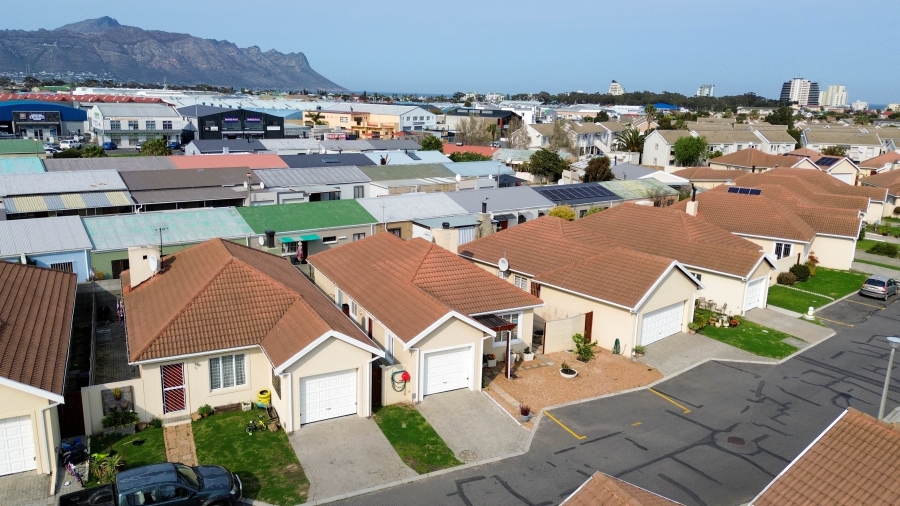 2 Bedroom Property for Sale in Onverwacht Western Cape